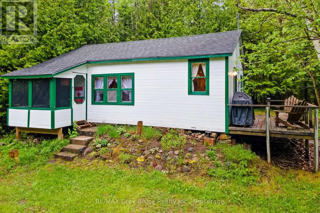6726 Highway 6, Northern Bruce Peninsula